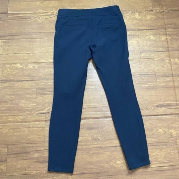 Veronica Beard Metro Cropped Kick Flare Pant in Dark Navy Women Size 6 - Picture 4 of 11